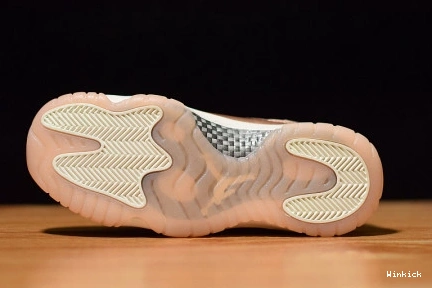 ROSE GOLD JORDAN - 11 LOW (W) AH7860-105 RETRO 0828